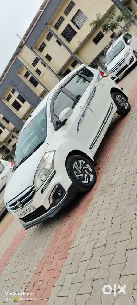 Maruti Suzuki Ertiga 2016 Diesel 180000 Km Driven