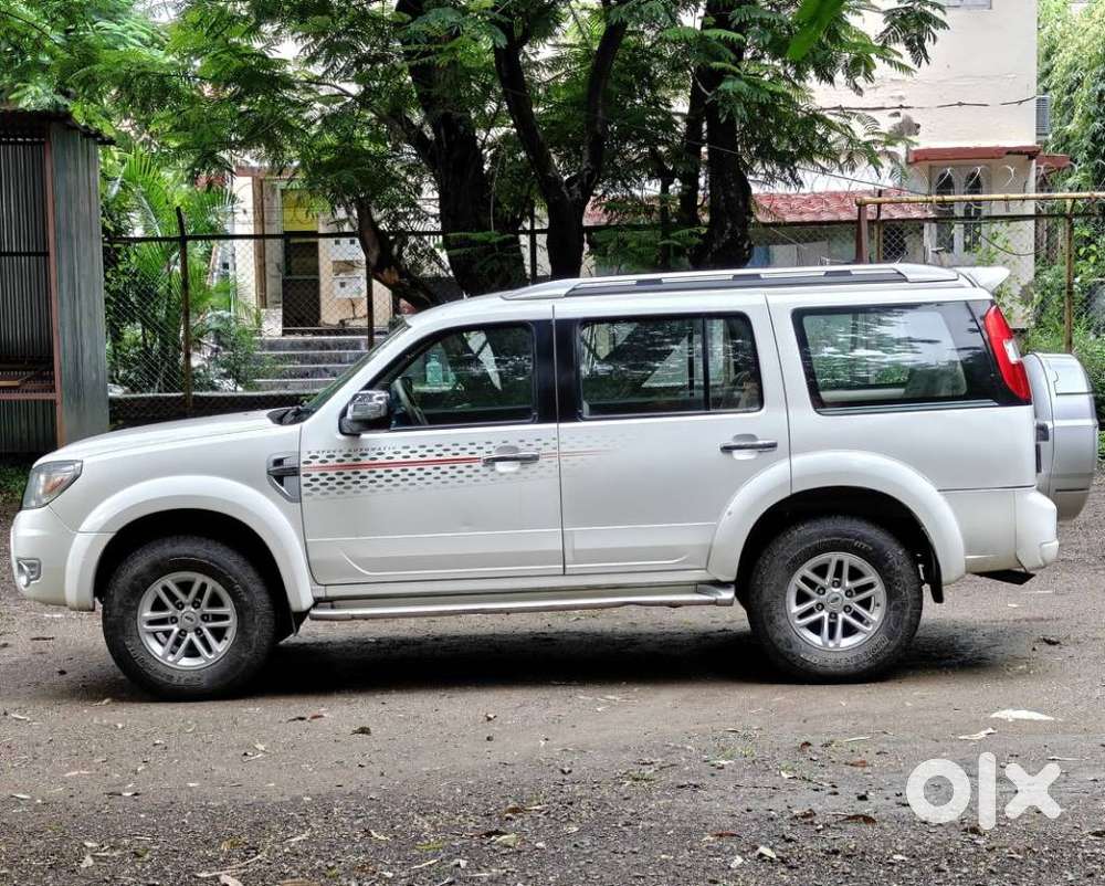 Ford Endeavour 3.0l Thunder Plus 4x4, 2012, Diesel