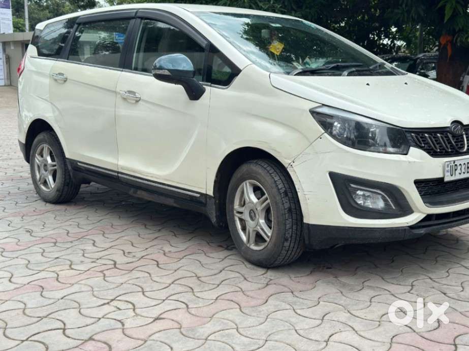 Mahindra Marazzo M6, 2018, Diesel