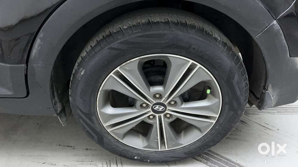 Hyundai Creta 1.6 Sx Plus Petrol At, 2016, Petrol