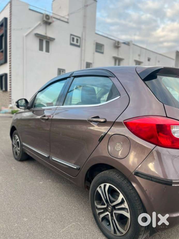 Tata Tiago, 2019, Petrol