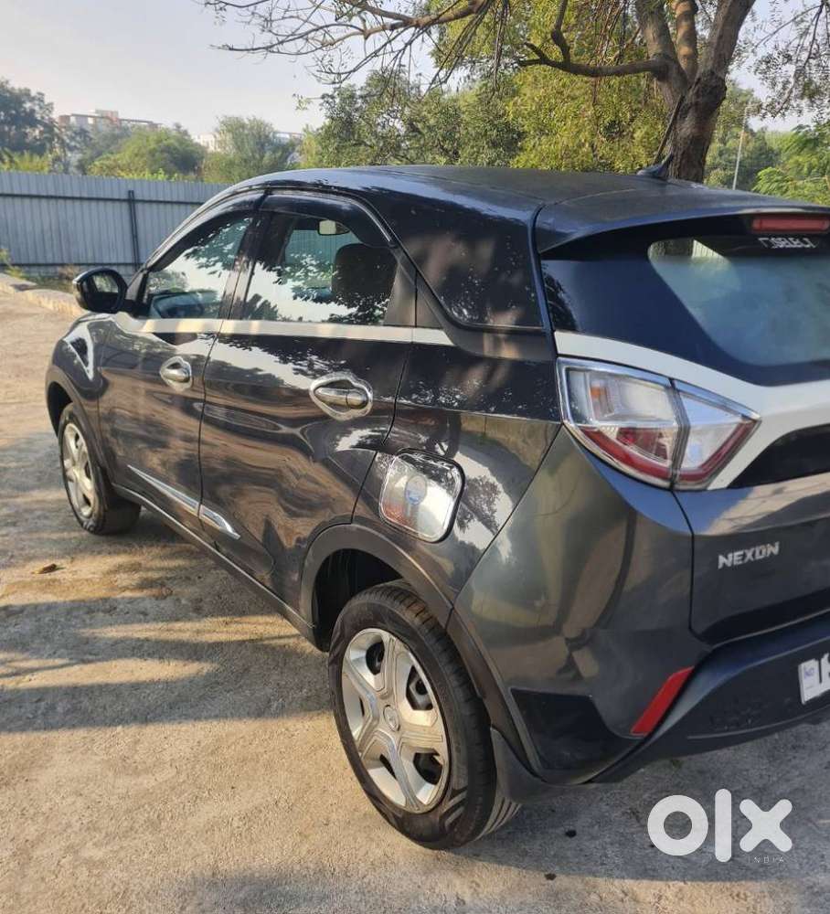 Tata Nexon 1.5 Revotorq Xm, 2018, Diesel