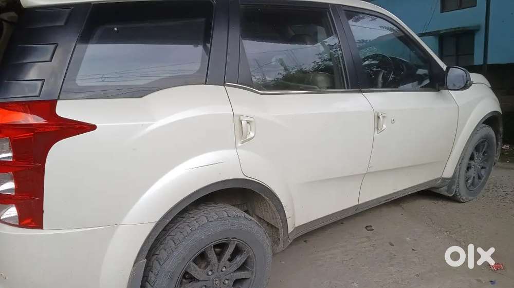 Mahindra Xuv500 2.2 W10 2016