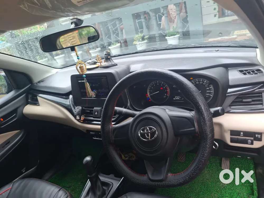 Toyota Glanza Variant 1.2 E 2024