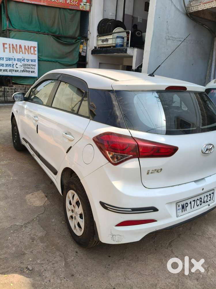 Hyundai New I20 2016 Petrol Well Maintained