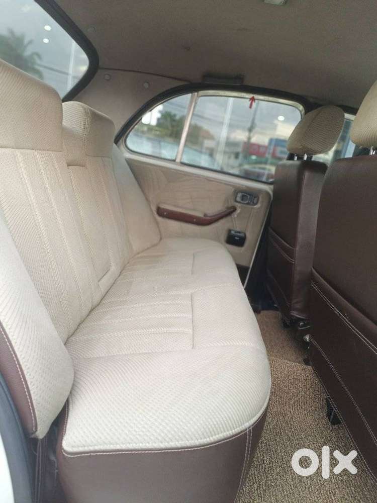 Ambassador Classic Dsz Ac, 2003, Diesel