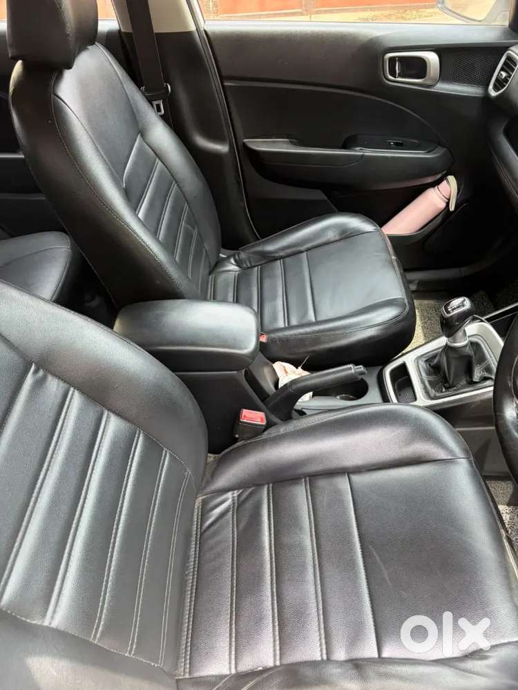 Hyundai Venue Diesel 1st Owner 2020