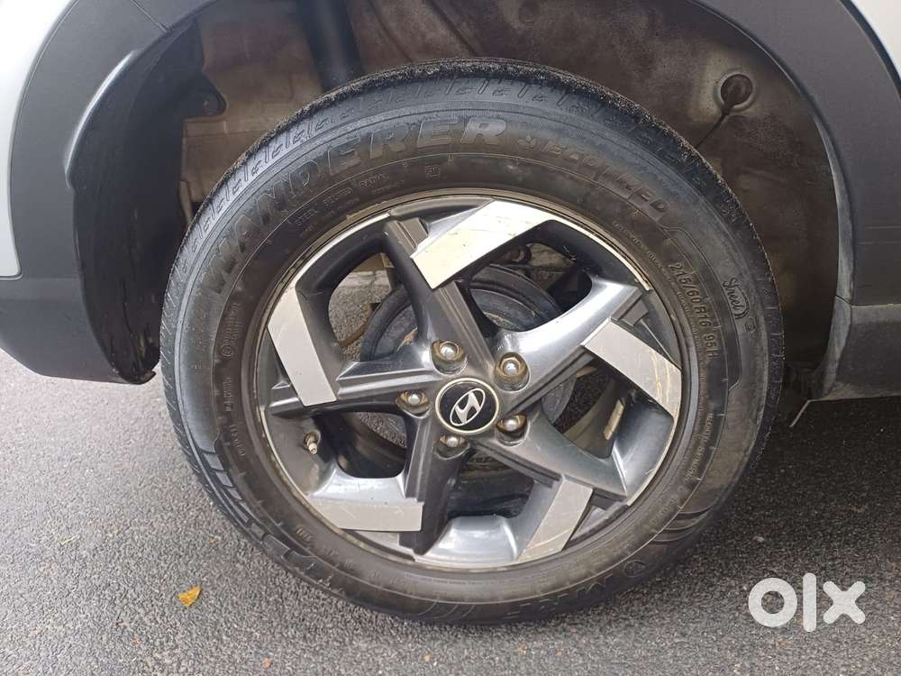 Hyundai Venue 1.0l Turbo Gdi Sx Mt, 2021, Petrol