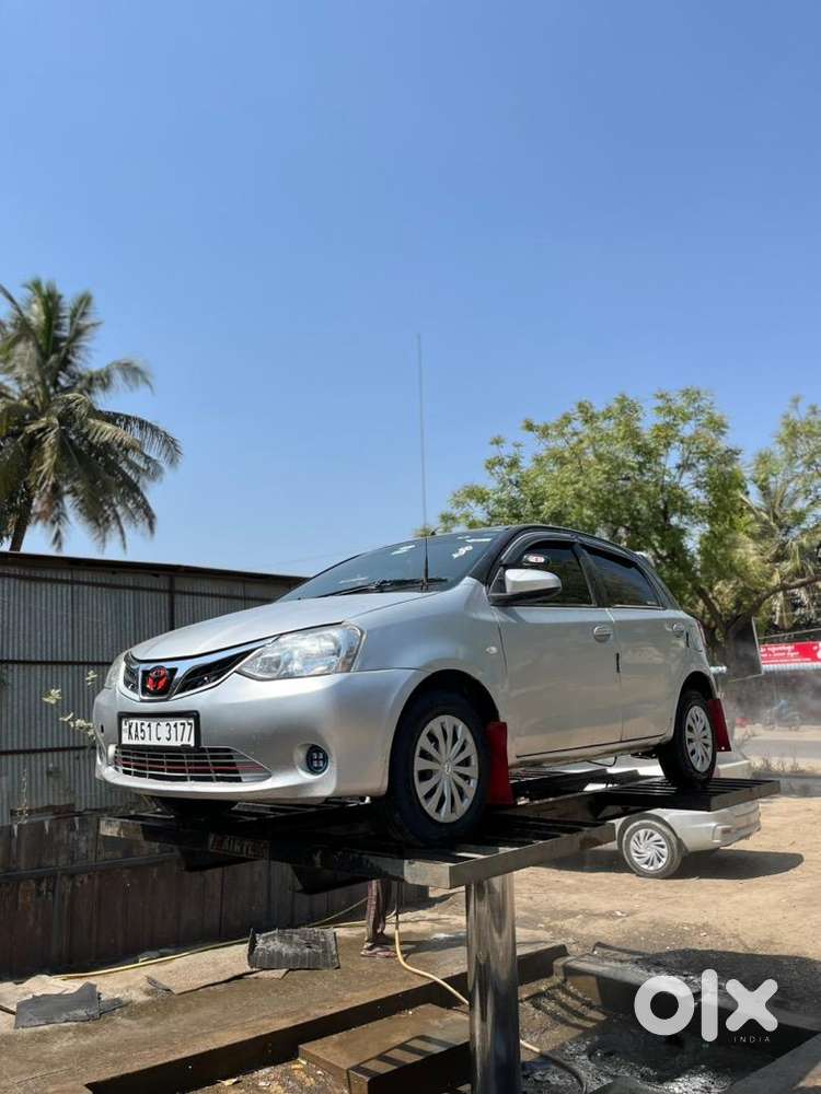 Toyota Etios Liva 2015 Diesel 300000 Km Driven