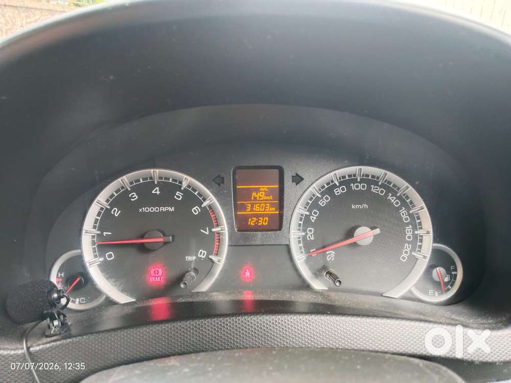 Maruti Suzuki Swift Vxi, 2014, Petrol