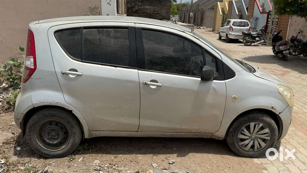 Maruti Suzuki 2011 Manual Petrol