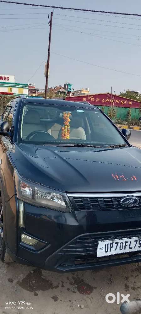 Mahindra Xuv300 2021 Diesel Well Maintained