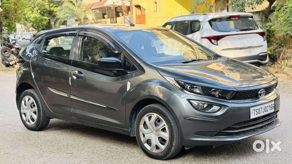 Tata Altroz 1.2 Xt, 2022, Petrol