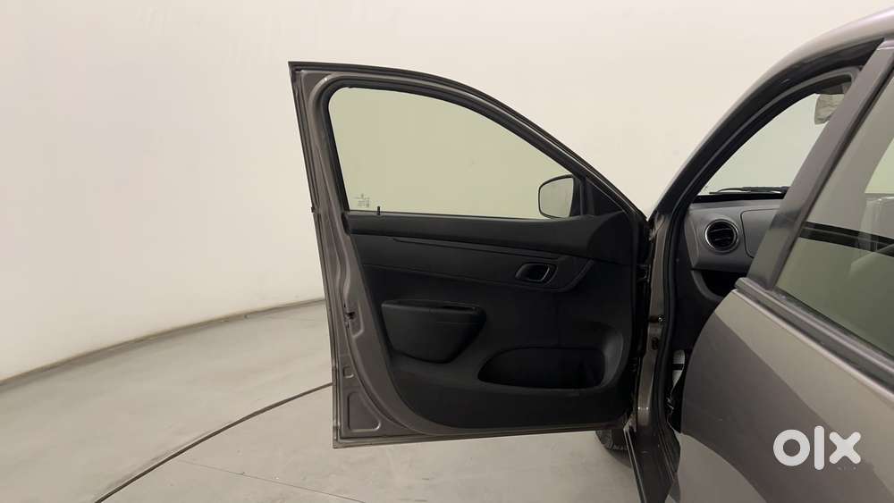 Renault Kwid 1.0 Rxt, 2017, Petrol