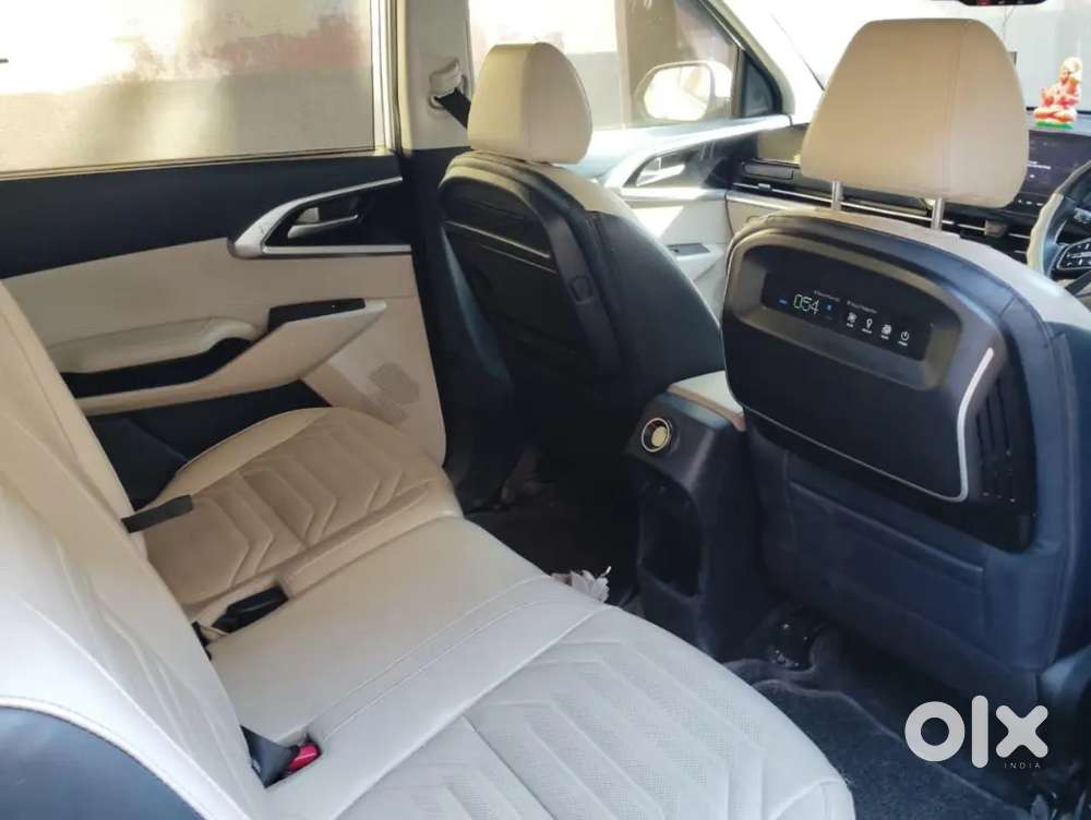 Kia Carens 2022 Petrol 41325 Km Driven