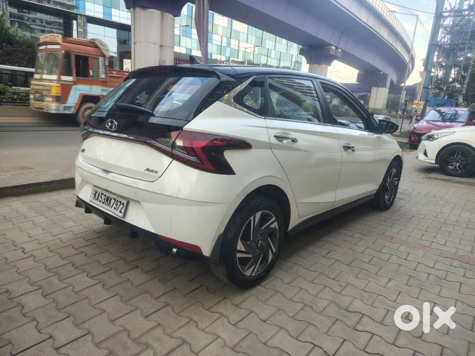 Hyundai I20 Asta (o) 1.0 Turbo Dct, 2023, Petrol