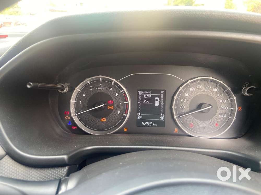 Maruti Suzuki Brezza 1.5 Vxi Cng, 2023, Petrol