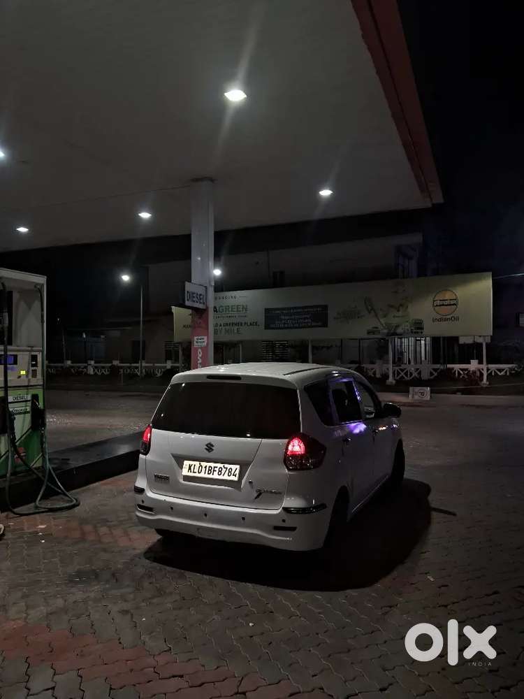 Maruti Suzuki Ertiga 2012 Diesel 140000 Km Driven