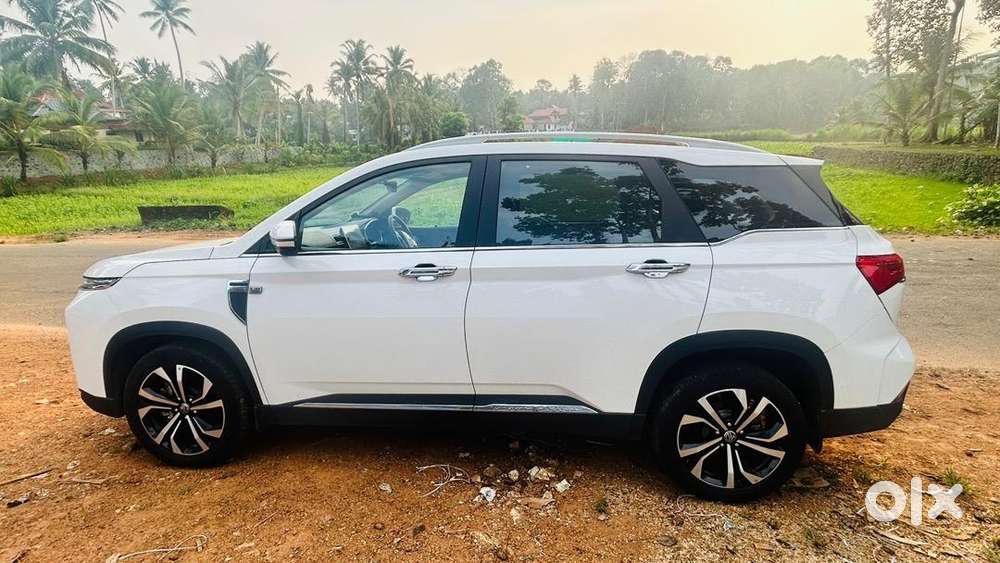 Mg Hector Plus 2025 Diesel 10250 Km Driven