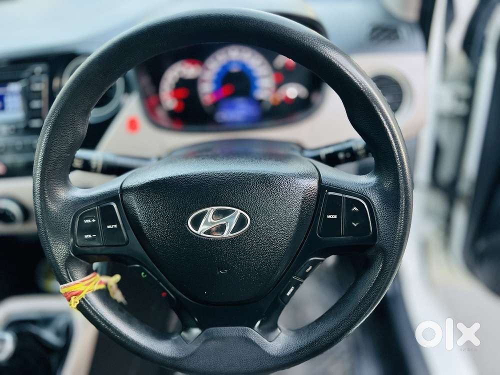 Hyundai Grand I10 1.2 Crdi Sportz Option, 2015, Diesel