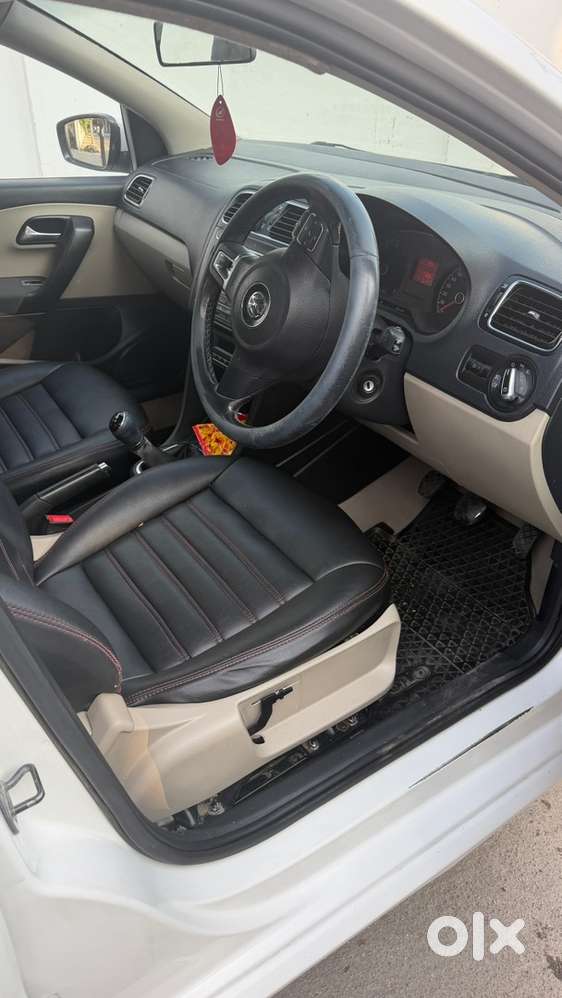 Volkswagen Polo Petrol 2014