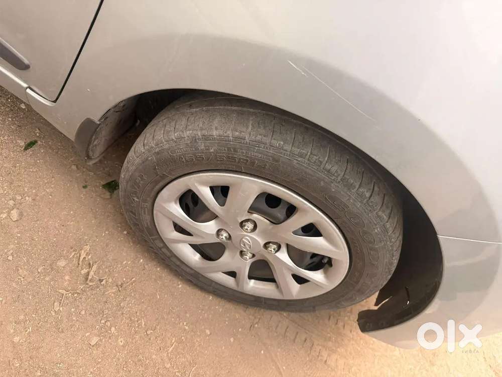Hyundai Grand I10 2019 Petrol 33500 Km Driven