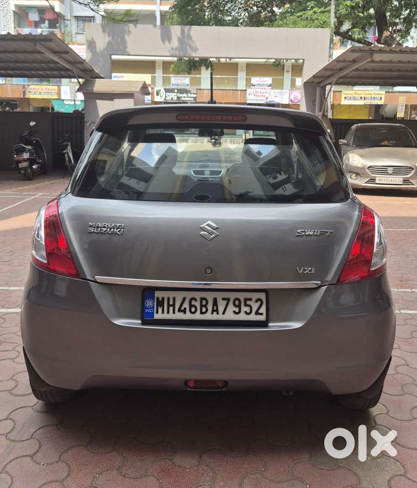 Maruti Suzuki Swift Vxi + Manual, 2017, Petrol