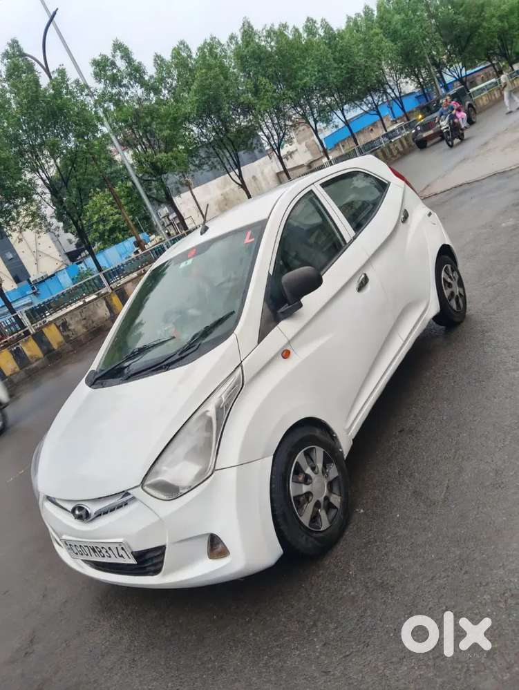 Hyundai Eon Magna+ 2012