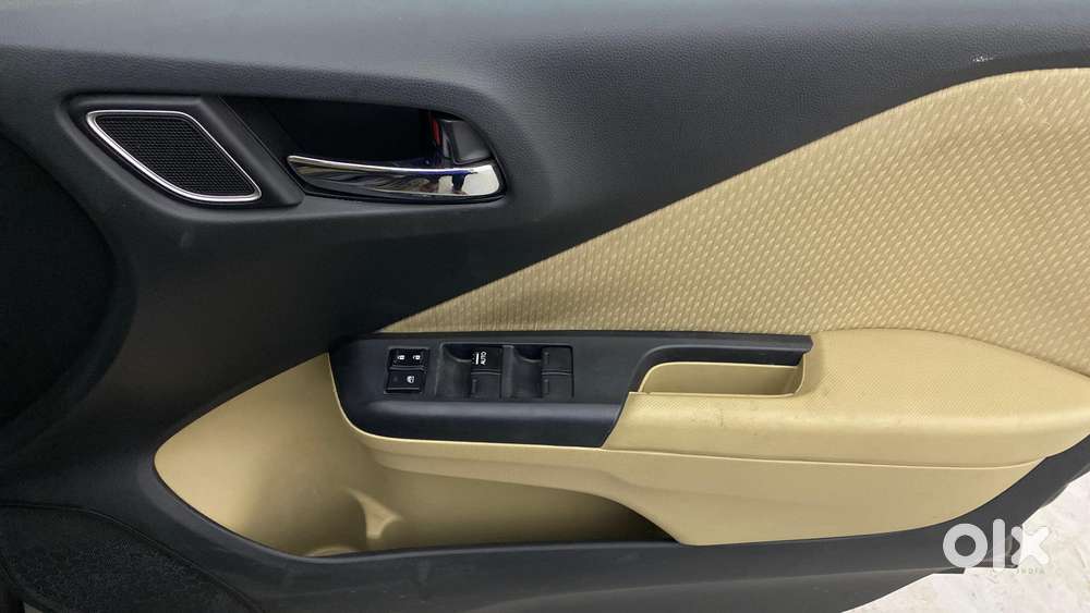 Honda City I-vtec V, 2019, Petrol
