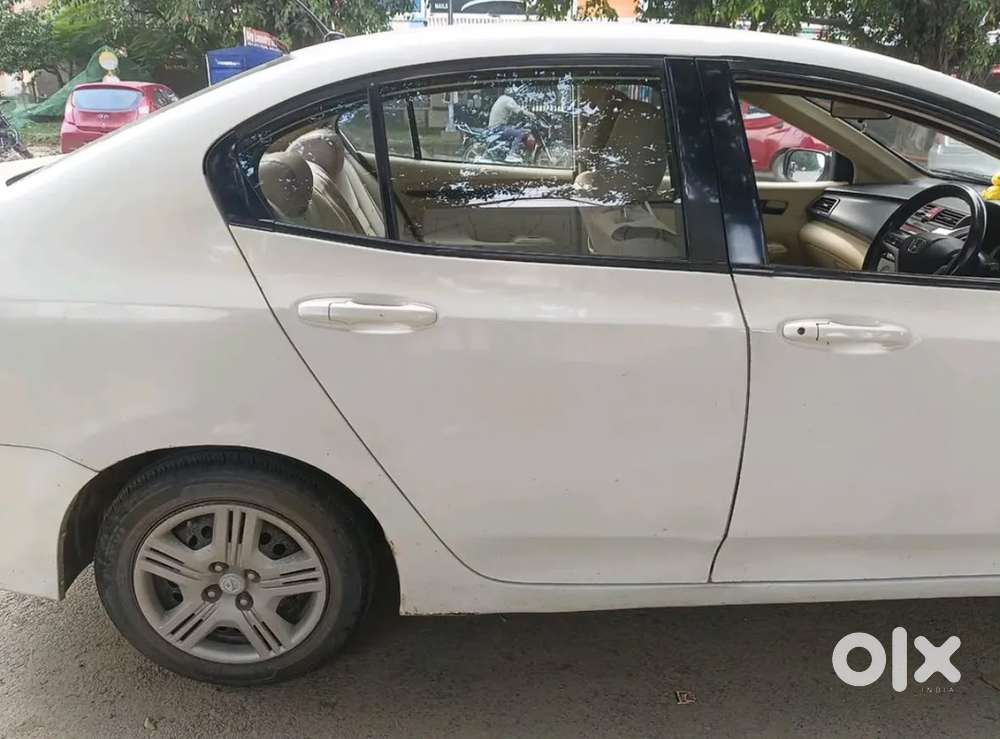 Honda City Petrol Manual 2011