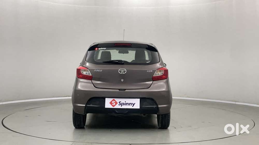 Tata Tiago Xza, 2018, Petrol