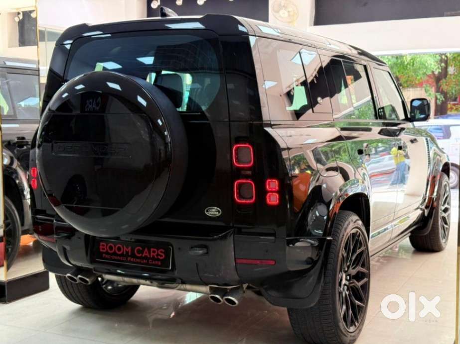 Land Rover Defender 5.0 110 V8, 2023, Petrol
