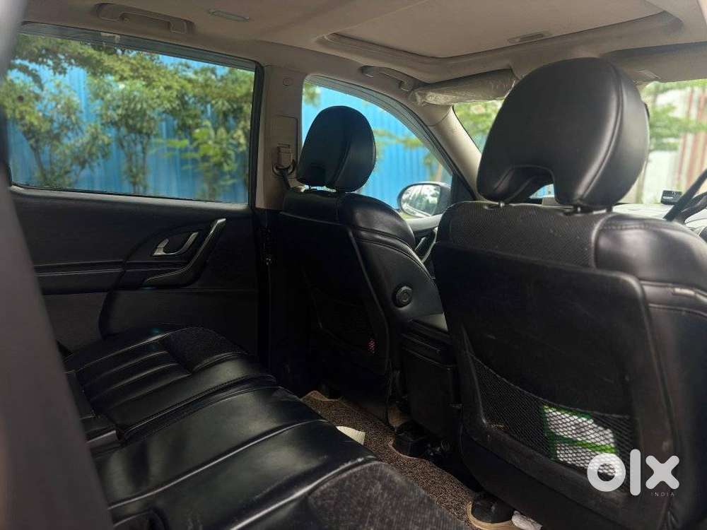 Mahindra Xuv500 W10 Awd, 2017, Diesel