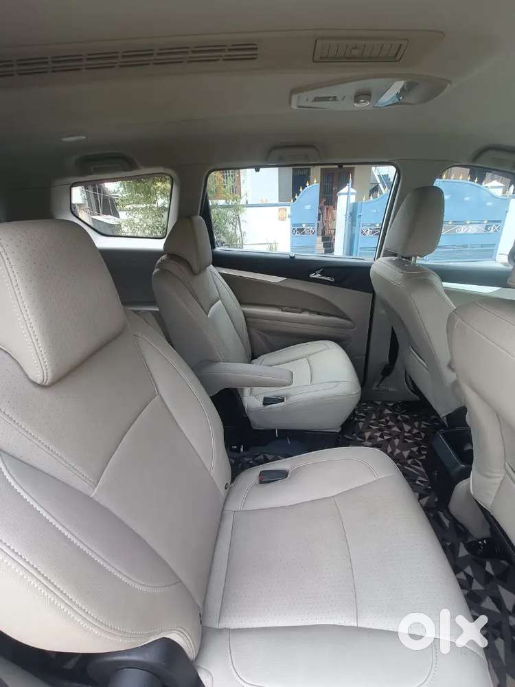 Mahindra Marazzo Diesel 2019 M8 Special Edition