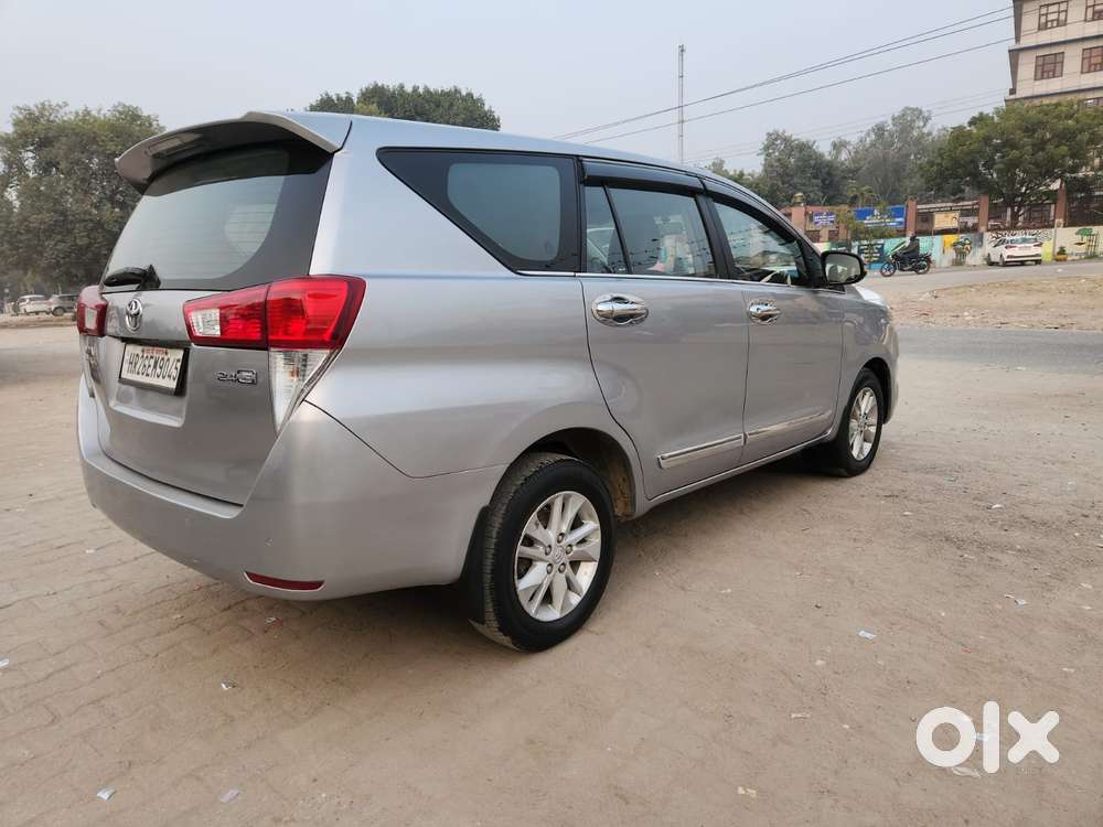 Toyota Innova Crysta 2.4 G Plus Mt 7 Str, 2020, Diesel