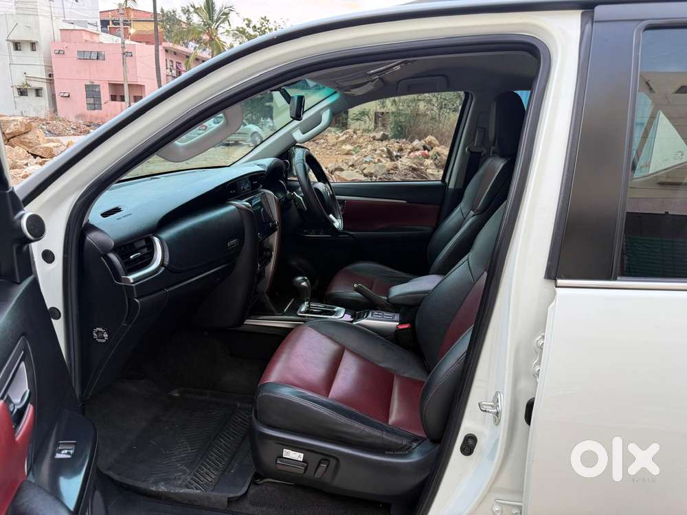 Toyota Fortuner Legender 4x2 At 2.8, 2022, Diesel