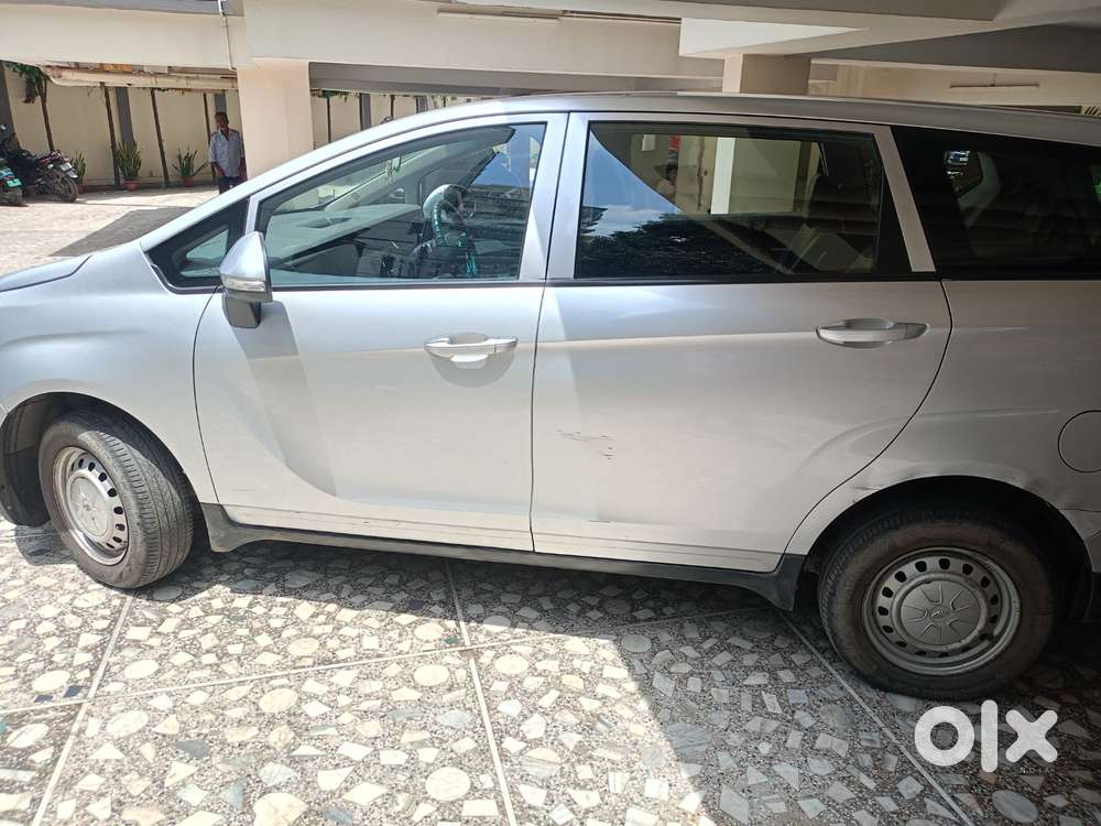 Mahindra Marazzo M2 8str, 2020, Diesel