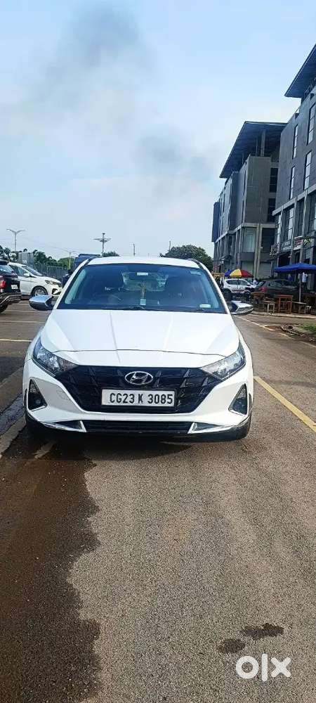 Gaadi Acchi Hai