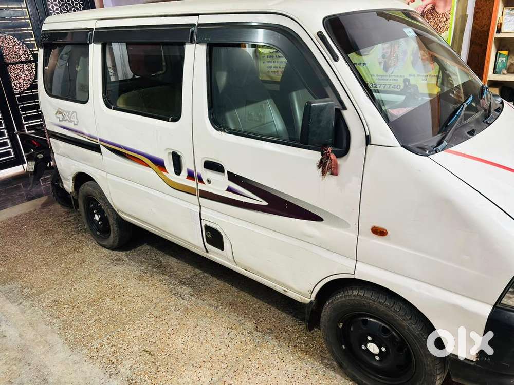Maruti Suzuki Eeco Petrol + Cng 2012 Model