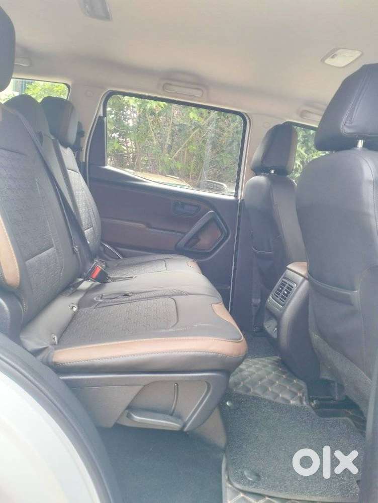 Mahindra Scorpio-n 2.2 Z2 Diesel Mt 7 Str, 2025, Diesel