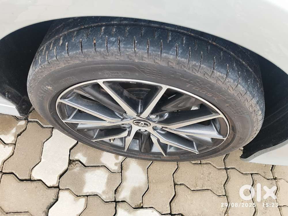 Toyota Camry Hybrid, 2024, Petrol