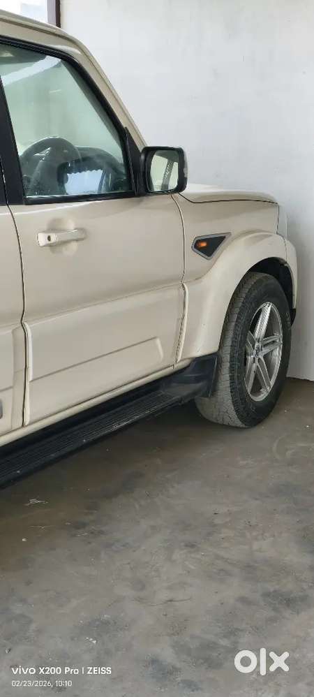 Mahindra Scorpio Classic 2017