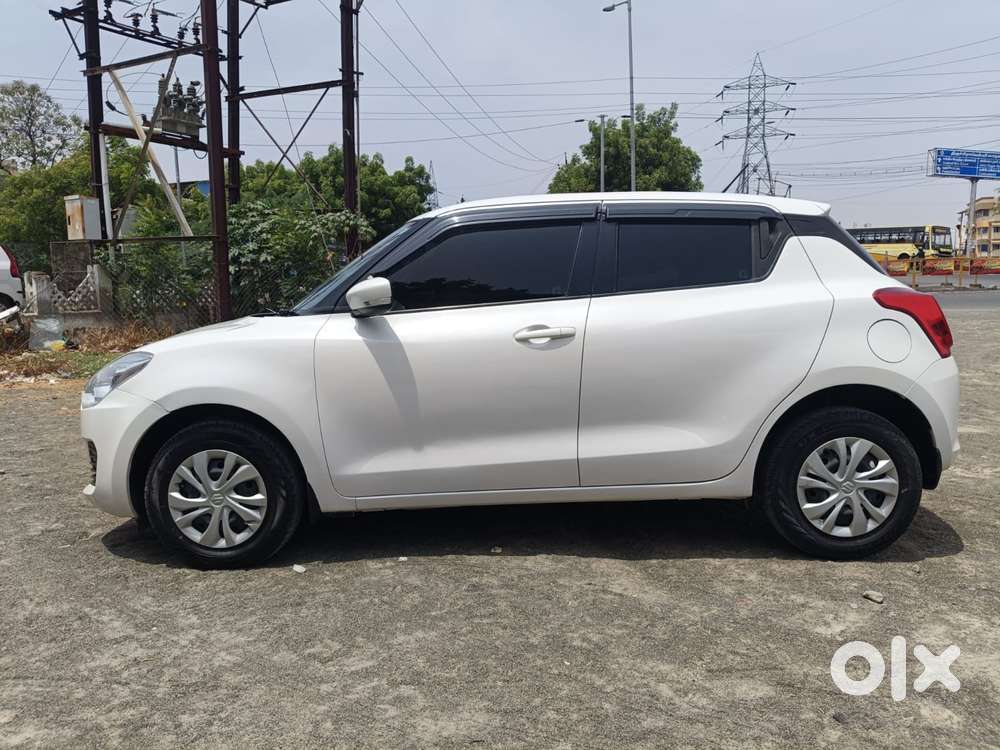 Maruti Suzuki Swift Vxi Abs Bsiv, 2018, Petrol