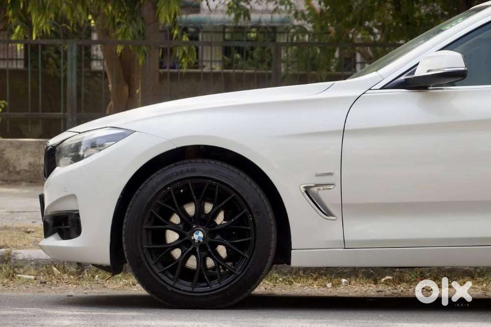 Bmw 3 Series Gt 320d Luxury Line, 2018, Diesel