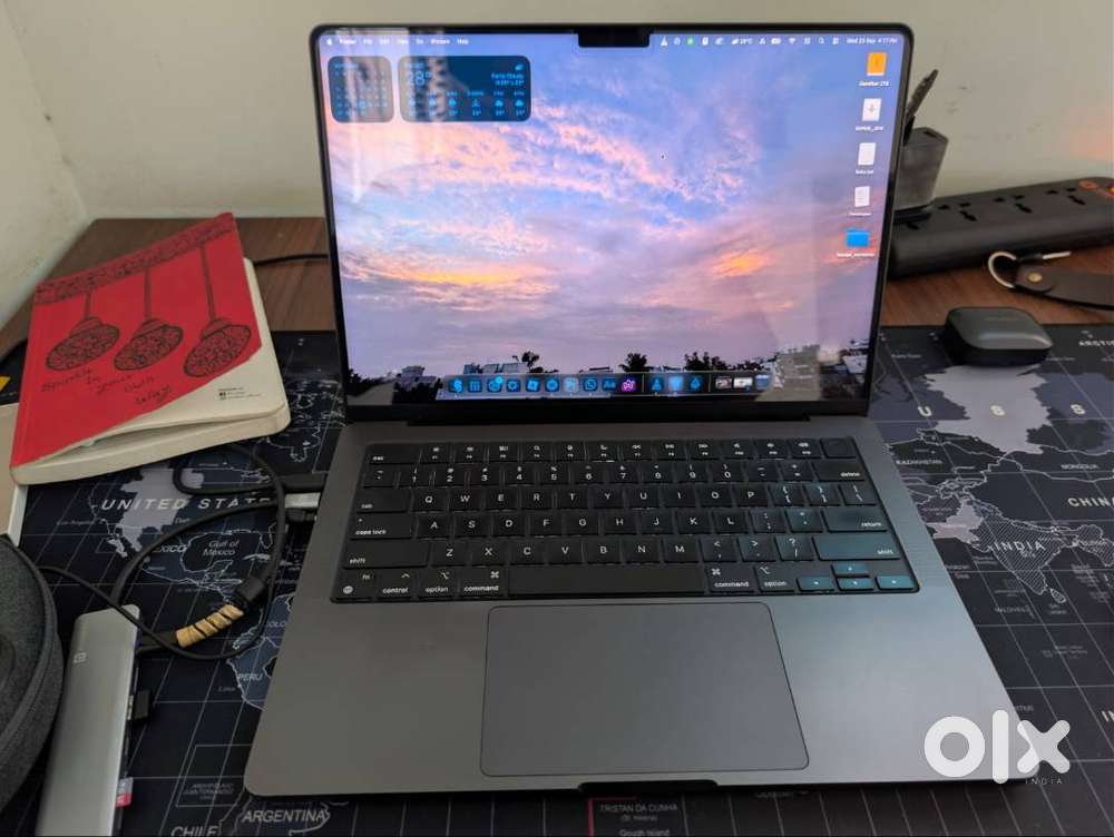 MACBOOK M3 pro 14inchs