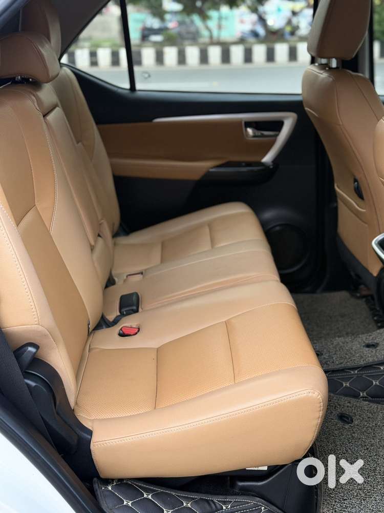 Toyota Fortuner 4x2 At 2.8 Diesel, 2019, Diesel