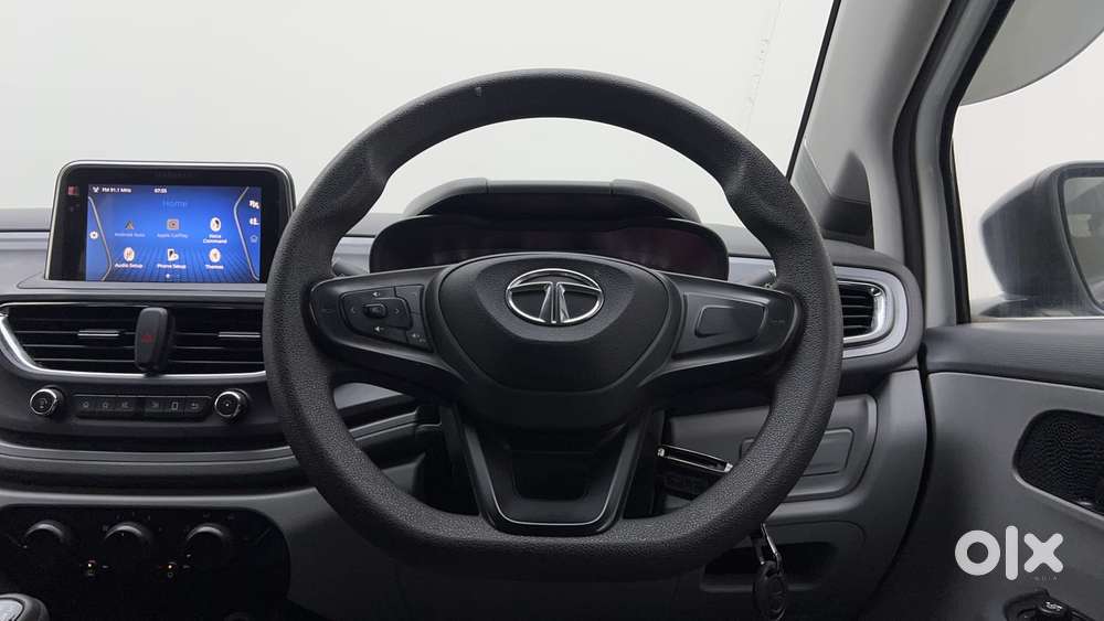 Tata Altroz 1.2 Xm Plus, 2021, Petrol