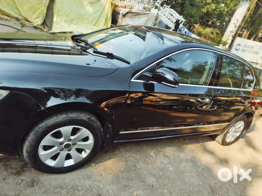 Skoda Superb 2.0 Elegance 2011