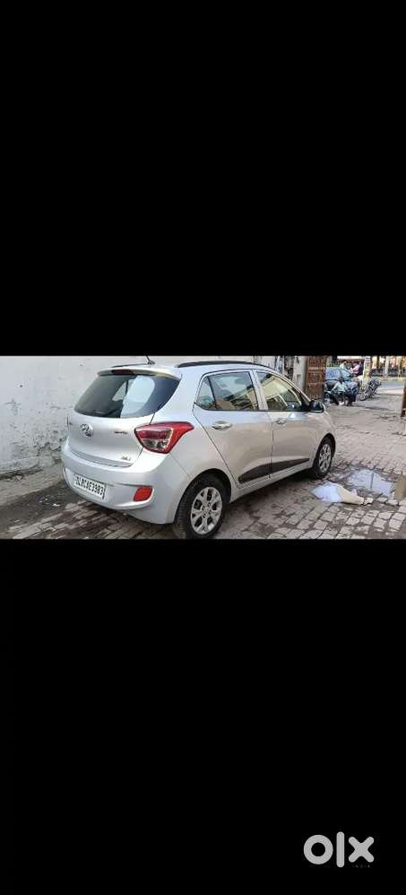 Hyundai Grand I10 2014 Petrol 65000 Km Driven Push Button Start