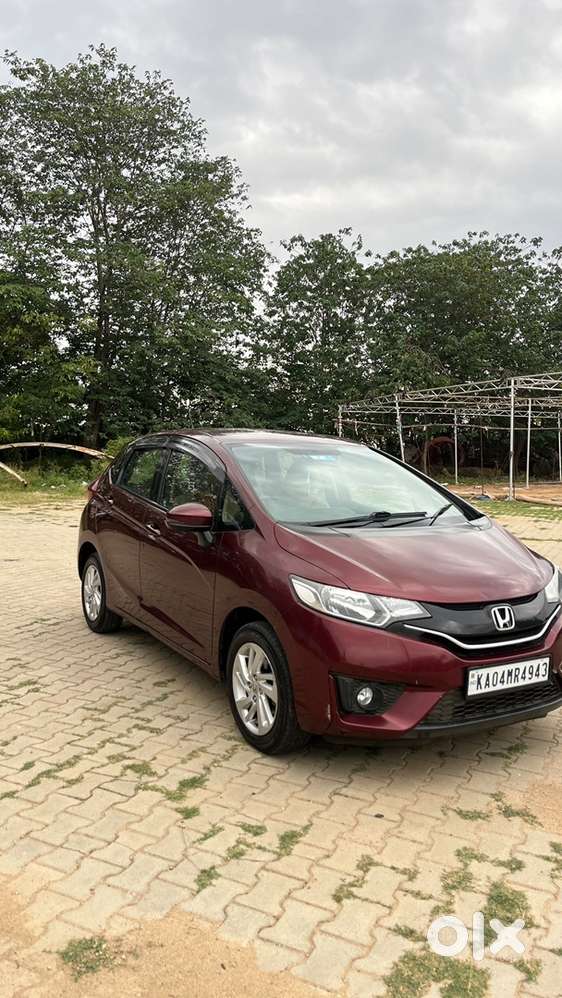 Honda Jazz 2016 Petrol Well Maintained